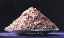 Mahlen aller Produkte (Elastomere, Kunststoffe, Nahrungsmittel, mineralische, chemische, pflanzliche und pharmazeutische Produkte) unter verschiedener Gestalt 